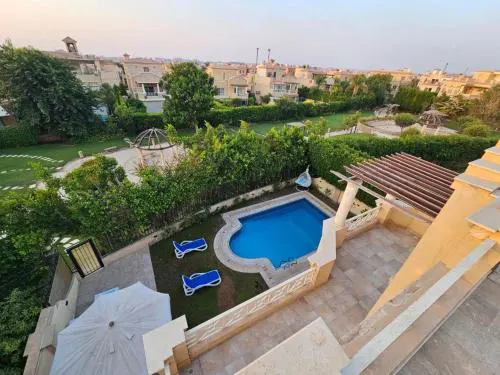 Standalone Villa in New Cairo, Private swimming pool and modern furniture