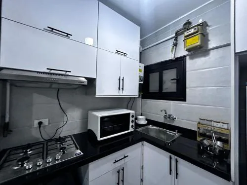 Stylish 2BR, Near DownTown