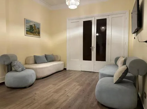 Stylish Garden City Apartment-Near the Nile