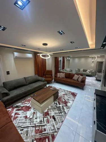 The Luxury 4 Bedroom Apartment