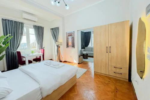 The Majestic Studio in Zamalek - by Landmark Stays
