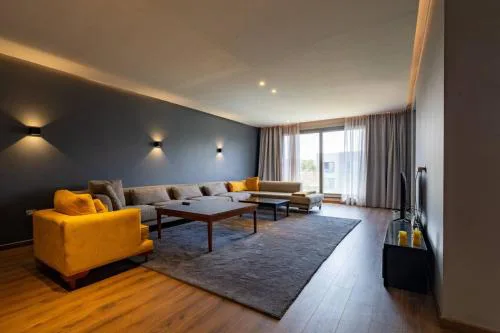 Windsor Apartment 3MBRs By Boutique Residence