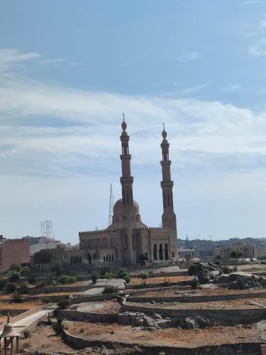 Abo Zain Hostel