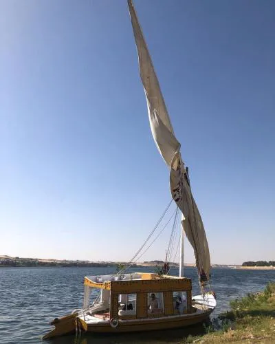faloka Farha Camp