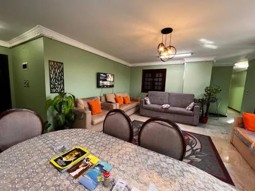 Large Nile View apartment 2 Rooms Air-con Downtown