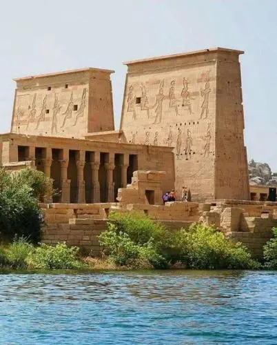 Isis Nubian Services