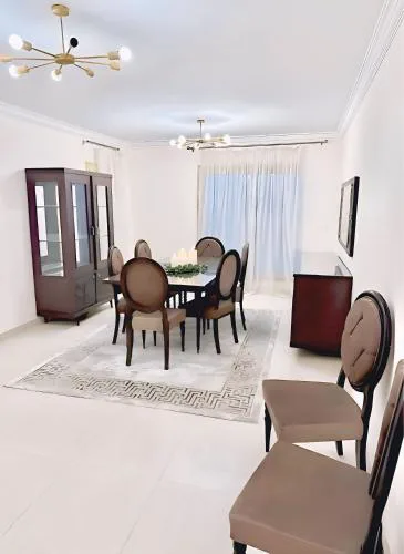 2 Bedroom Modern Flat at Zayed Compound
