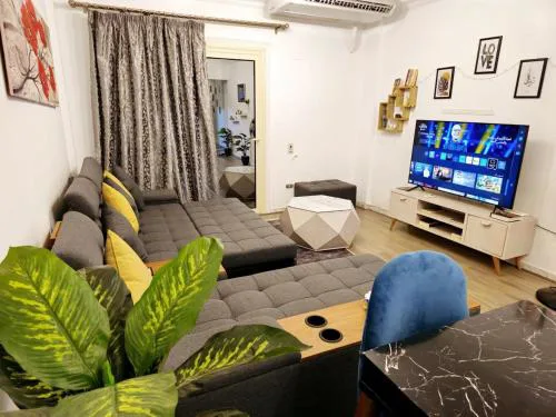 Beautiful cozy house in sheikh zayed