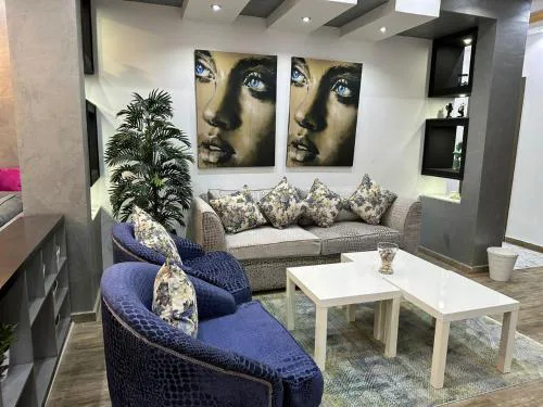 beverly hills apartment