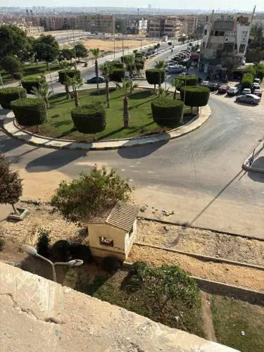 شقة بموقع متميز بزايد