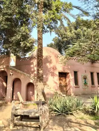 Luxury Challet Pyramids View