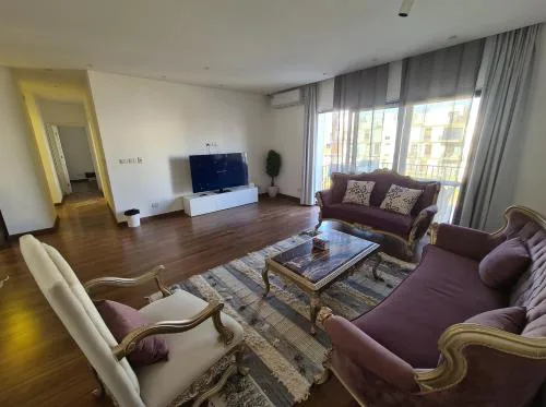 Modern3-BR Apartment, Balcony&Garden Sodic West