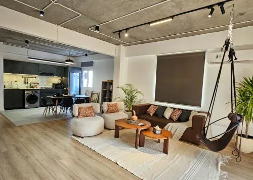 Premium 3BR Apt in Sheikh Zayed City