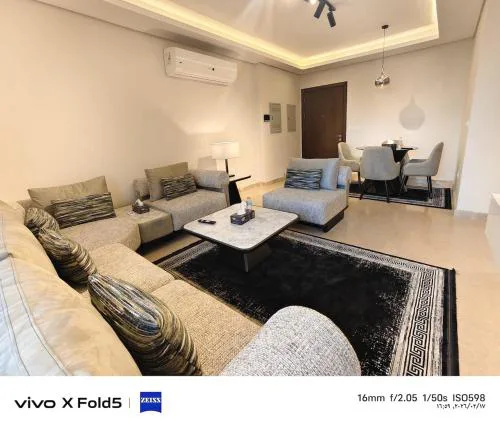 Two-bedroom apartment in balcony, 2 baths, kitchen