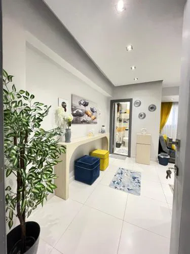 Luxury Studio House 589-5