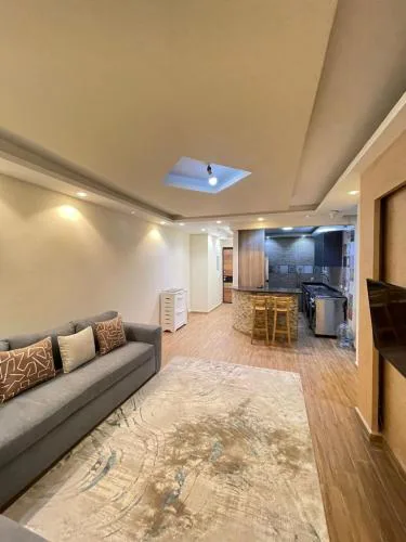 A stylish apartment just minutes from the Pyramids