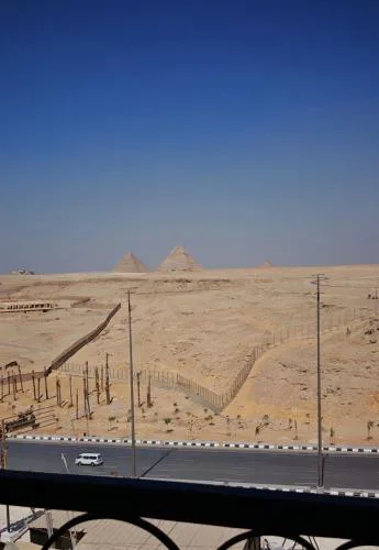 شقة فيو الاهرامات pyramids view