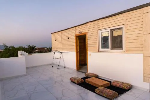 Sea and Mountain View Rooftop Chalet