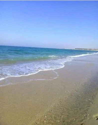 If you love calm this is for you 2 days minimum,air-conditioning FAMILY only please