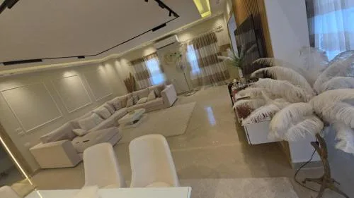 b3فيلا امواج