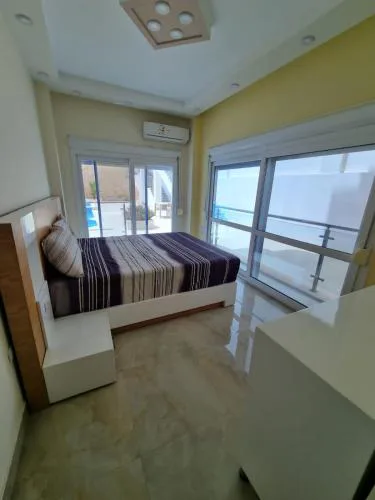 Beautiful 3-Bedroom Apartment on the Ground Floor with Personal Backyard Area and Terrace with Direct Pool Access and Pool View