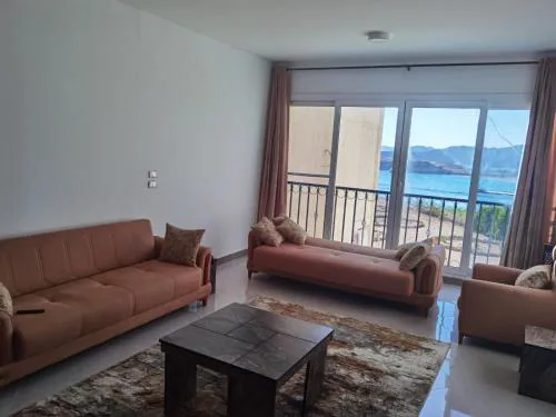 Luxury Seaview Apartment