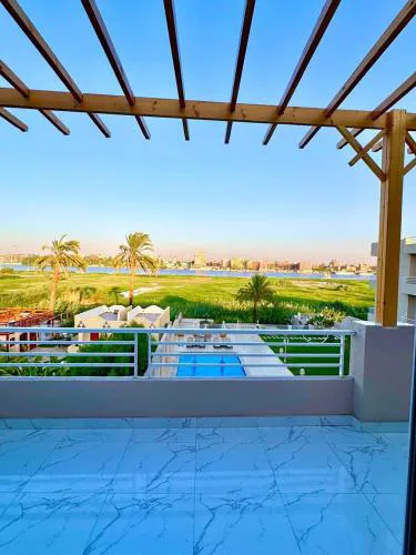 Royal Nile Villa - Luxury Nile Sky Penthouse 1