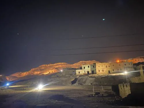 Tibs mountain view