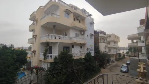 Apart Center West Bank