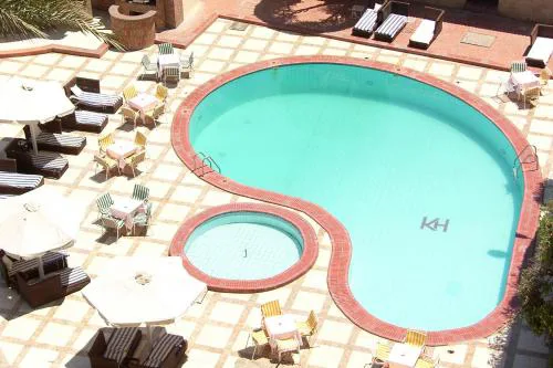 Karnak Hotel