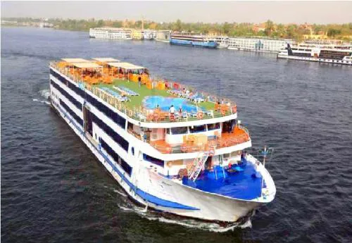 live Nile in style Nile cruise in Luxor and Aswan