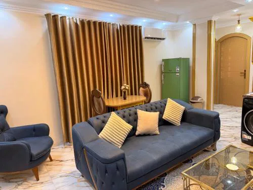 Oscar Apartment 9