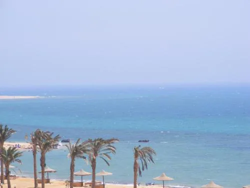 La Sirena Hotel & Resort - Families only