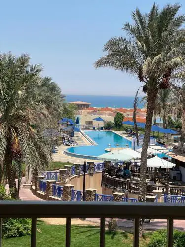 Private apartment in porto south beach
