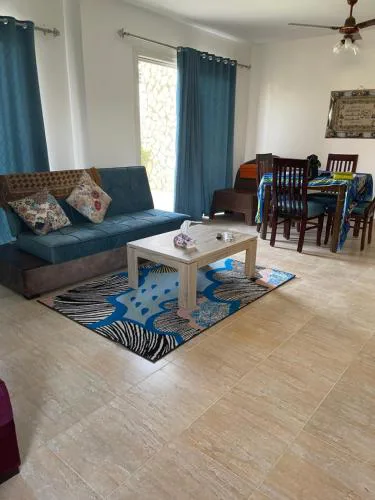 شاليه أرضي بجنينه في مارينا وادي دجله العين السخنه Three Bedroom Chalet with Garden In Marina Wadi Degla Ain El Sokhna - For Families Only