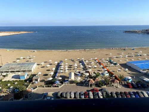 3-Bedroom Apartment with Stunning Sea-Side View