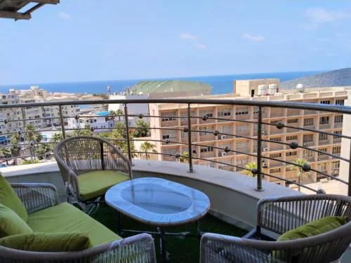 Apartment for rent in alex mahatah alraml alazarita محطه الرمل مكتبه اسكندريه فيو بحر