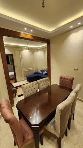 Azarita luxury apartment - families only