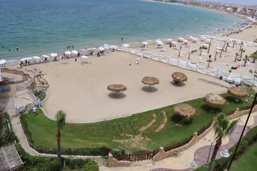 Beach Luxury Mamoura Private Beach