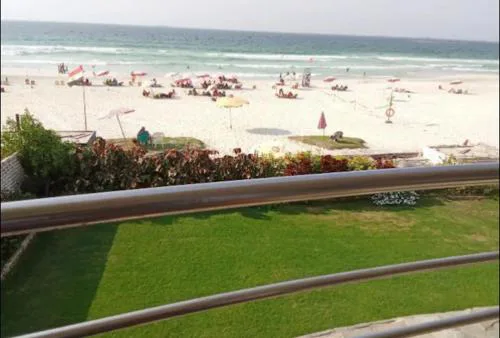 Chalet On the Beach