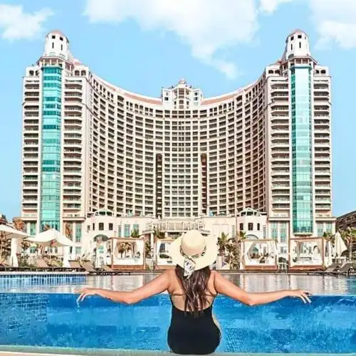 Fourseasons at sanstefano grand plaza