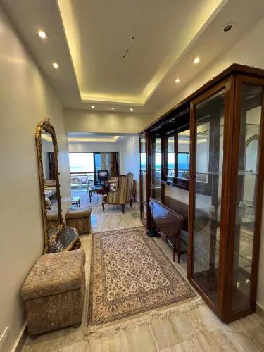 Gleem Bay Sea View Flat