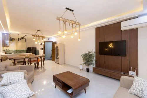 gleem luxury apartment