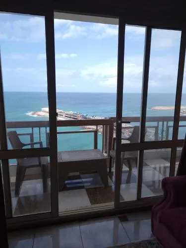 Gleem Seaview panoramic apartment in Alexandria