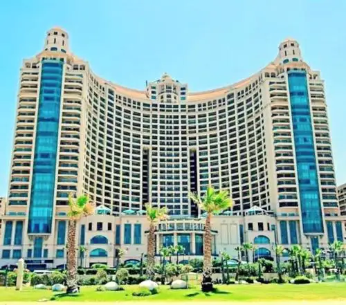 Luxury Fourseasons APT at san Stefano Grand plaza