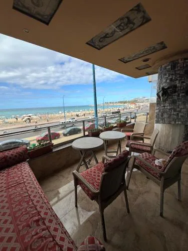 Seaview Escape - Cozy 3 bedrooms Family Apartment in El-Mandara