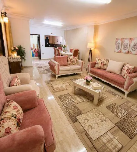 Awesome 3BR apartment near CairoAirport Obour City