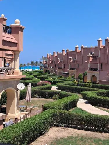 Chalet in Lazordy bay