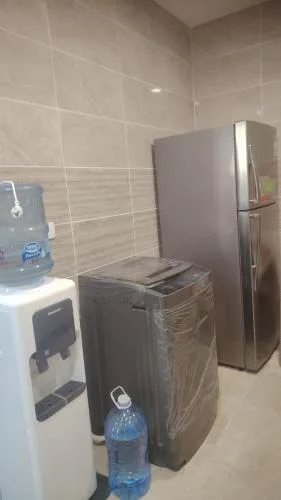 شاليه بالحى الاتينى غرفتين مفروش جديد بعدد 2 تكييف متنقل