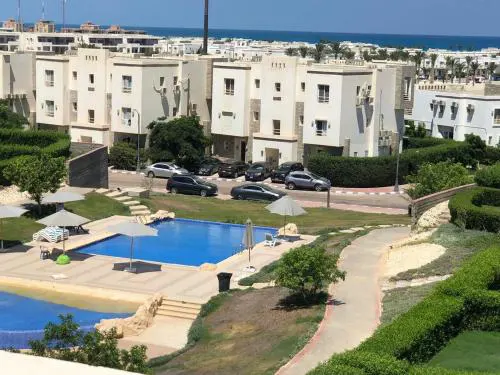 شاليه بقرية امواج الساحل الشمالي 3 غرفة Amwaj North Coast